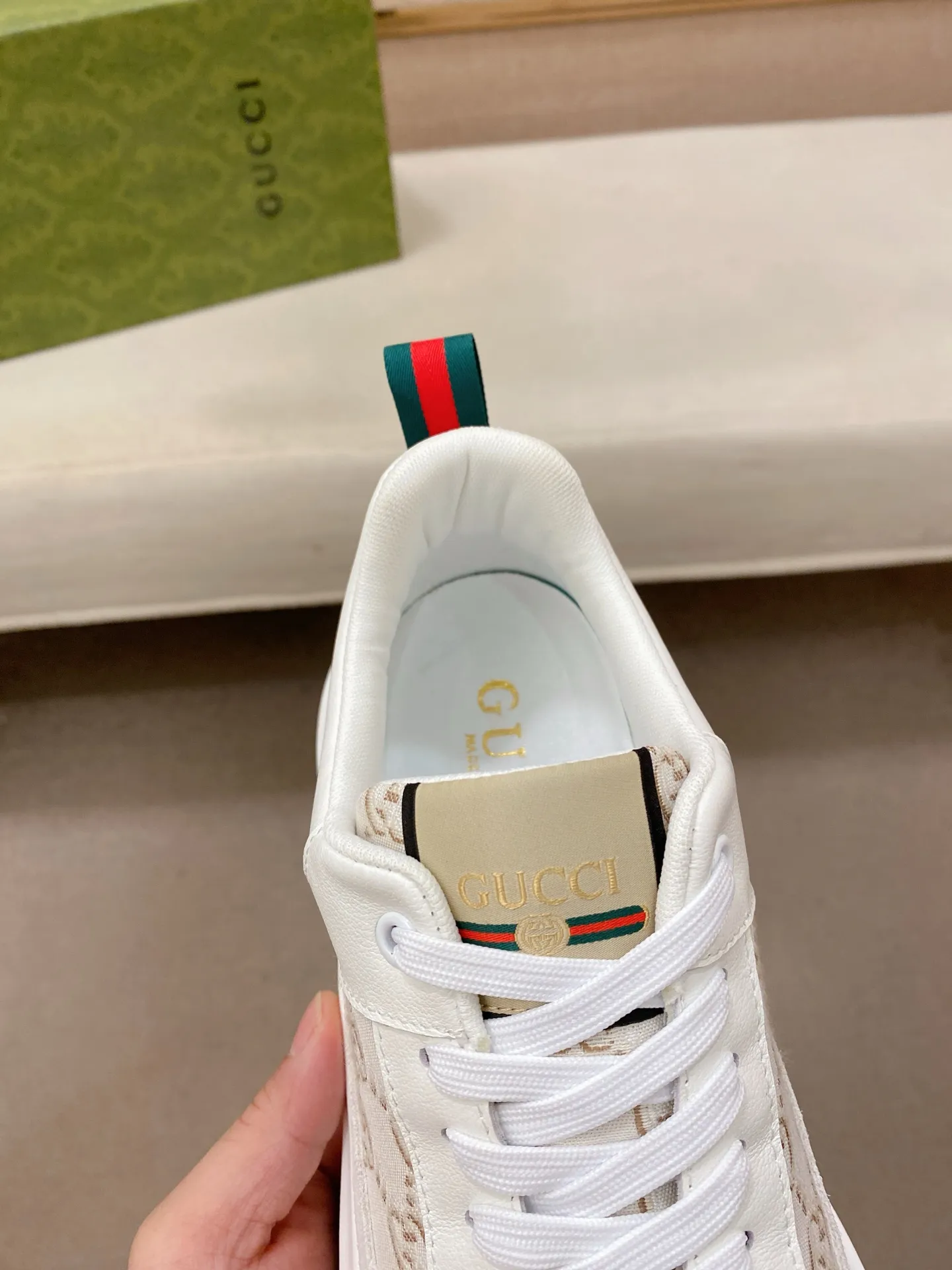 Men's clothing and shoes💰:462💰 (GUCCI) The latest model from the official website🎁🎁Casual and fashionable men's shoes👟, hot style💥The version is simple and elegant, exclusive for trendy men. The unique latest brand elements from the official website👑Original Gucci decoration, fashionable and generous, the fabric is original cowhide ✅Mesh breathable lining, the official website specifies wear-resistant casual outsole, the classic model is taken in kind at the counter🎬38-44 (can be customized for 45 non-refundable)